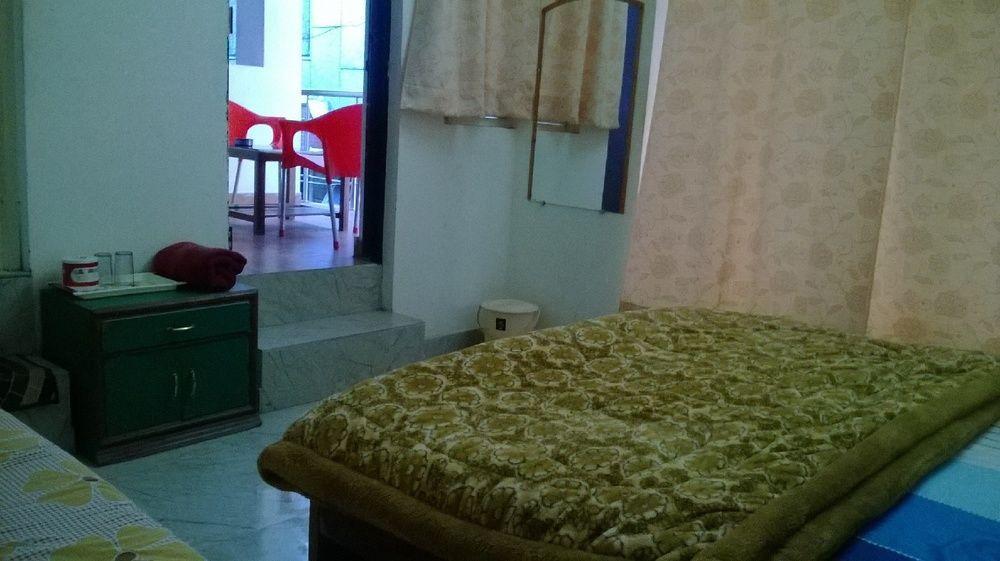 Shiv Shakti Hostel Rishīkesh Екстериор снимка