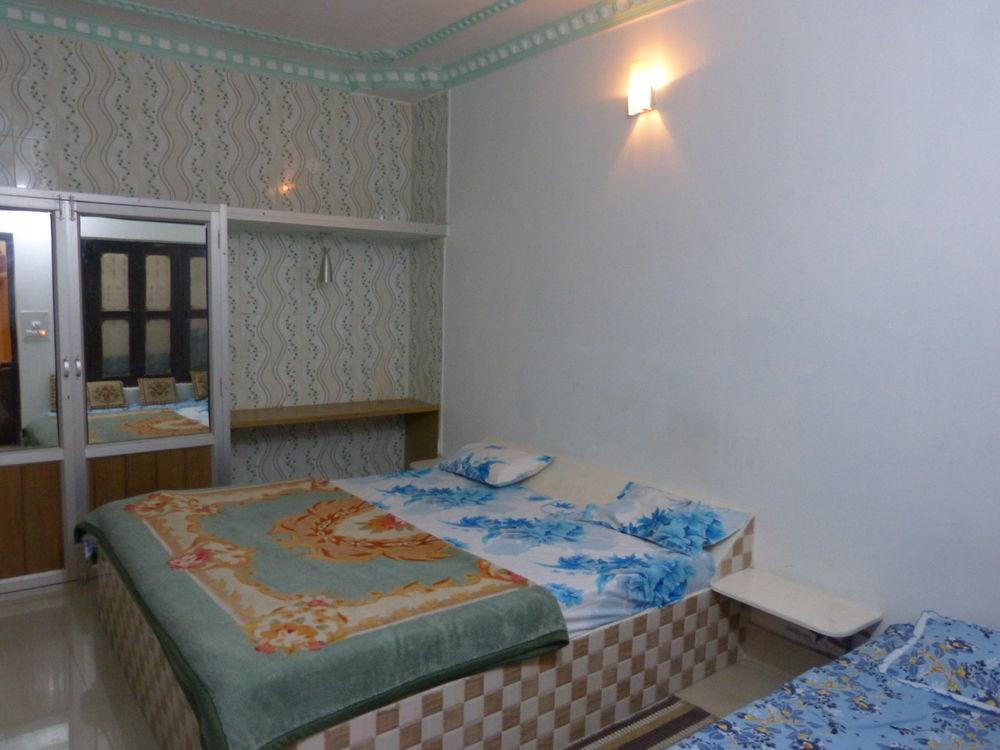 Shiv Shakti Hostel Rishīkesh Екстериор снимка