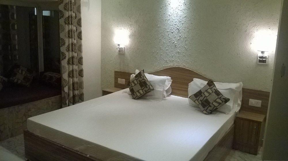 Shiv Shakti Hostel Rishīkesh Екстериор снимка